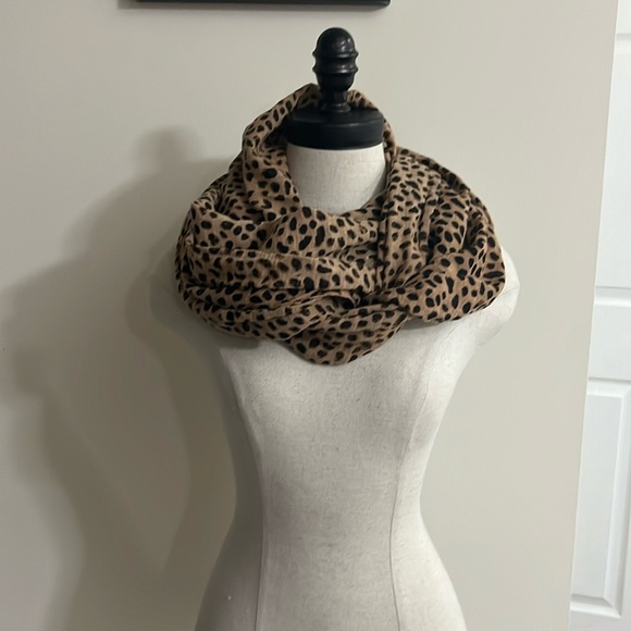 H&M Accessories - Printed scarf
